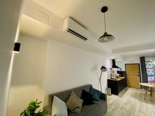Lodge Mediterraneanindustrial Style Apartment N4
