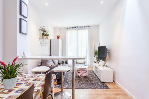 Apartamento Piso En La Playa, Wifi Gratis Y AC