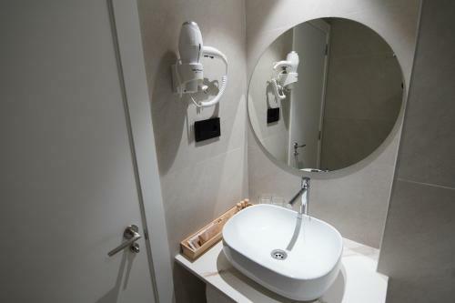 Hotel Suites Puerto Valencia