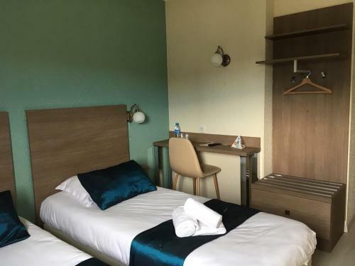 Hotel Revotel