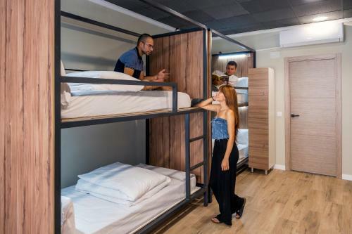 Som Hostel