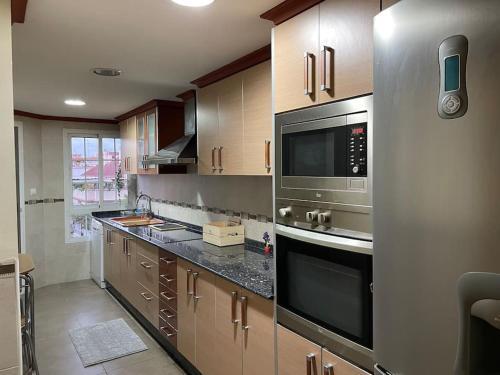 Precioso Apartamento Junto Al Centro Con Garaje