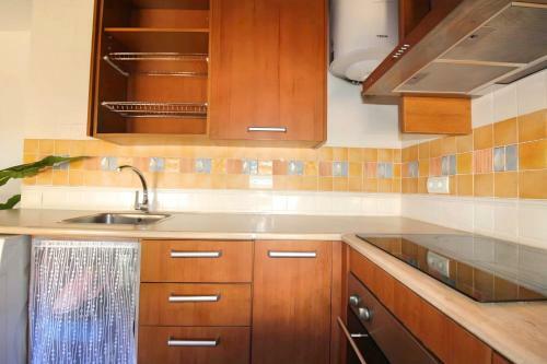 C�modo Apartamento En La Plaza Del Negrit
