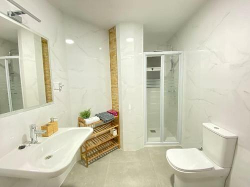 AC Apartments German�as