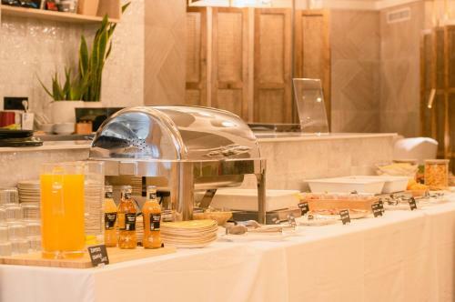 Hotel The Valentia Corretger�a