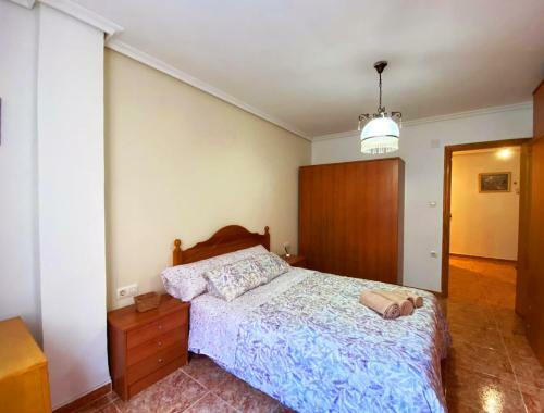Rooms In Valencia Great Location In Shared Apartment