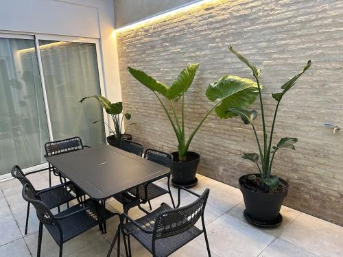 Precioso Apartamento Con Patio. Pyp