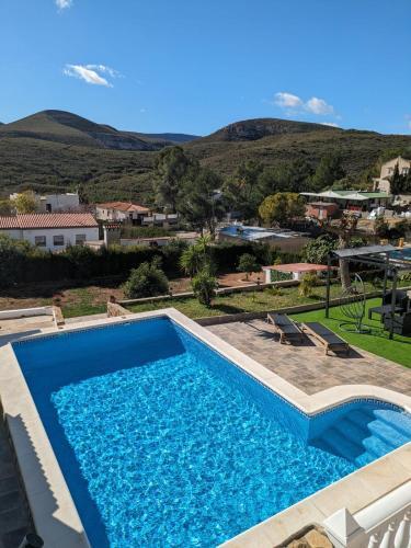Buen Estar, Piscina, Barbacoa, Jacuzzi En Valencia