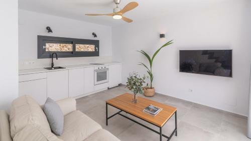 Do�a Cabin Torrox By Ruralidays