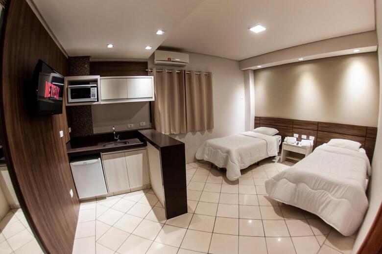 London Hotel