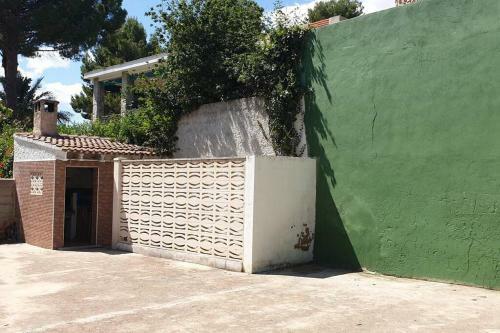 Chalet R�stico Con Piscina Y Barbacoa, Valencia