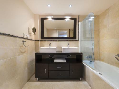 Apartment Front View By Interhome