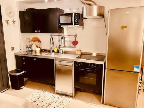 Casa Carol, Un Hogar Fuera De Casa.
