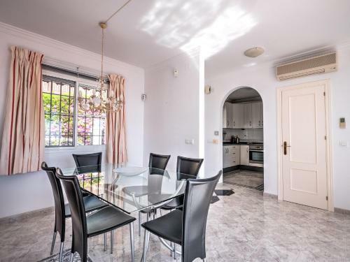 Amazing Villa With Magical View And Pool In Nerja