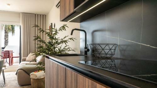 New ! Las Terrazas de La Torre Renovated Firstline Golfview Apartment