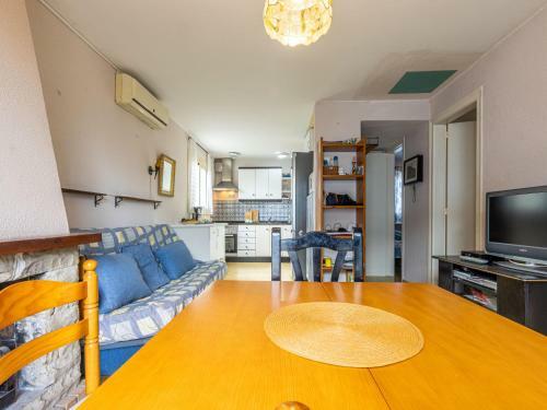 Holiday Home L'amagatella By Interhome