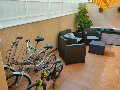 Apartamento Con Terraza Privada, Piscina Y Pkg