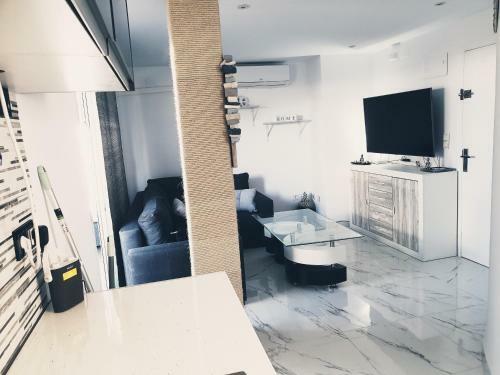 Beachside Apartment In Torrevieja