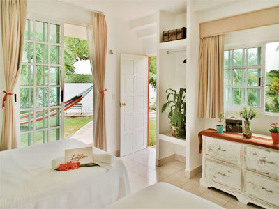 Hotel Lagoon
