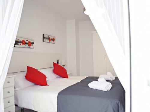 Espl�ndido Chalet Cerca De Playa Con Piscina
