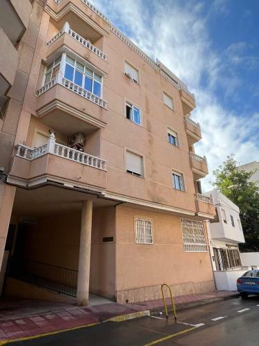 Cozy Apartment 200m From The Beach