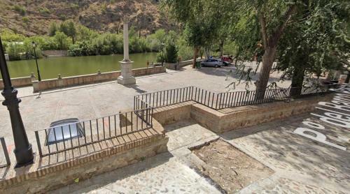 Casa Andaque Con Parking Y Patio En El Centro Hist�rico