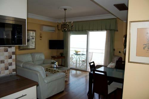 Apartamento Almar, Torremolinos Beachfront 606 By Alohamalaga