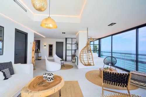 Savanna Beach. Amazing Apartment With Jacuzzi