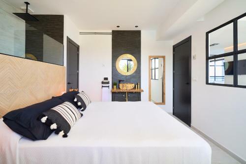 Savanna Beach. Amazing Apartment With Jacuzzi