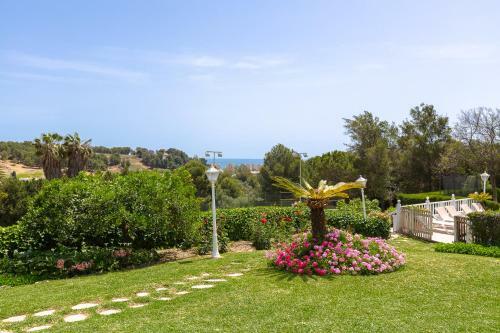 Villa Galemar Pool & Gardens