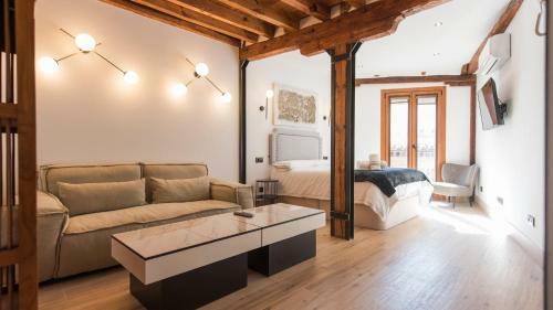 Apartamentos Boutique Pinocho