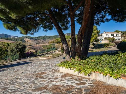 Villa Architectural Jewel Between Sea And Mountains