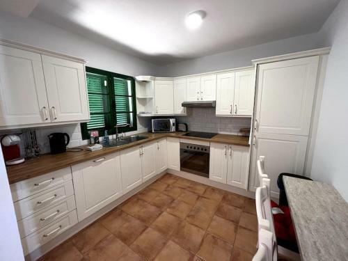 The Sallies - 3 Bedroom Villa With Private Pool