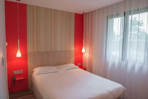 Hotel Logis Du Cavier
