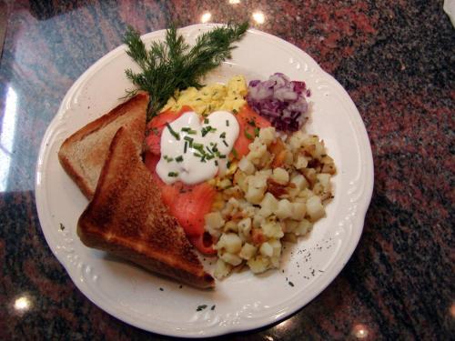 Royal Elizabeth Bed & Breakfast