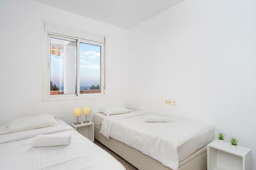 Apartamento Cozy Penthouse In Torremolinos Ref 09