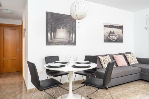 Apartamento Cozy Penthouse In Torremolinos Ref 09