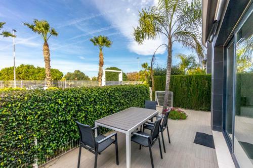 Cb Living - 3 Bedroom Home In Punta Prima