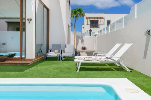 Villa El Balcon De Las Caletas