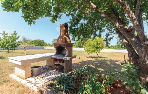 Holiday Home Veliki Vareski V