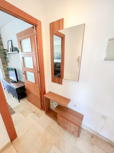 Large & Cozy Centrally Apartment