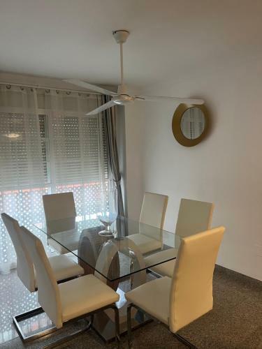 Apartamento Reyes La Carihuela