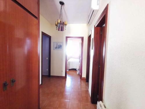 Villa de UNA Planta Con Piscina Ideal Familias