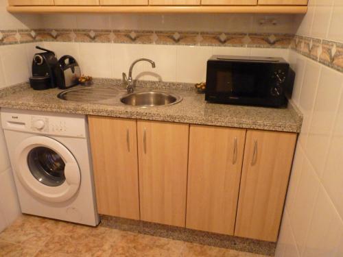 Playa Del Cura Apartment With A Free Parking Place