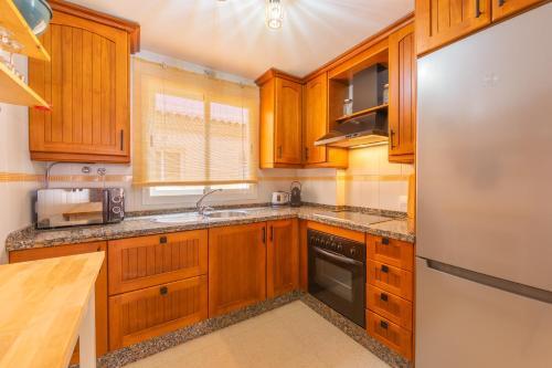 Apartamento 1a Linea Playa, Balcon & Piscina