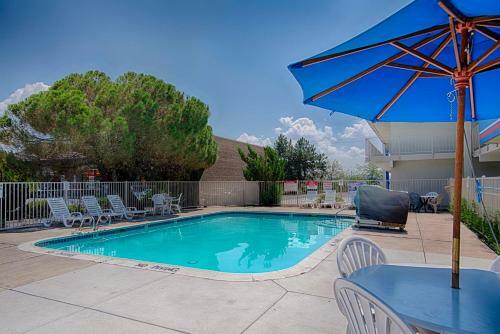 Motel 6 Reno West