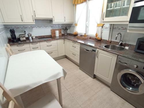 Apartamento De 120m2 Al Lado De Cabarceno