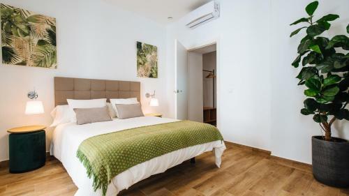 Magno Apartments Alameda 1851 - Shared Jacuzzi