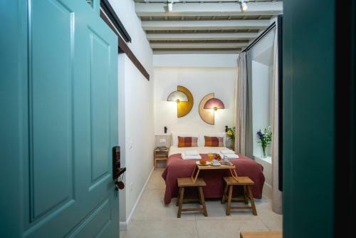 Galera Rooms