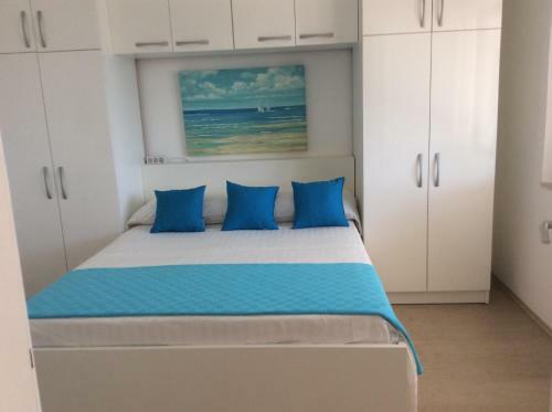 Lux Apartments